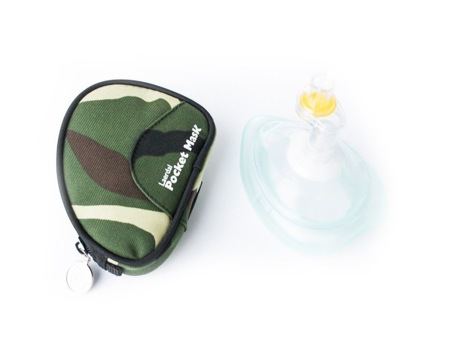 Laerdal® Pocket Mask™ | Taschenmaske in camouflage | mit Ventil und Filter