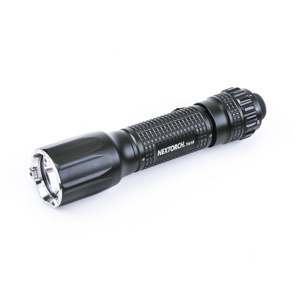 Nextorch® TA15 v. 2.0 taktische LED Taschenlampe | 700 ANSI-Lumen